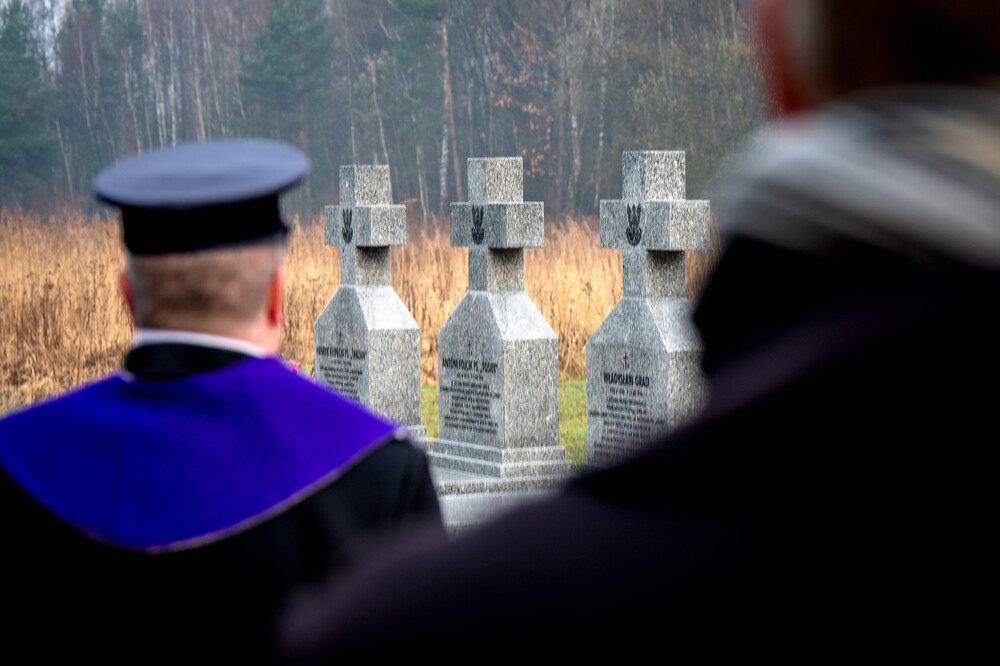 Oddanie hołdu Bohaterom spoczywającym w Kwaterze Żołnierzy Niezłomnych – Katowice, 1 marca 2024. Fot.: IPN K. Łojko