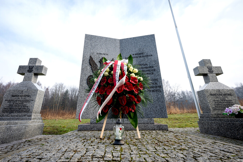 Oddanie hołdu Bohaterom spoczywającym w Kwaterze Żołnierzy Niezłomnych – Katowice, 1 marca 2024