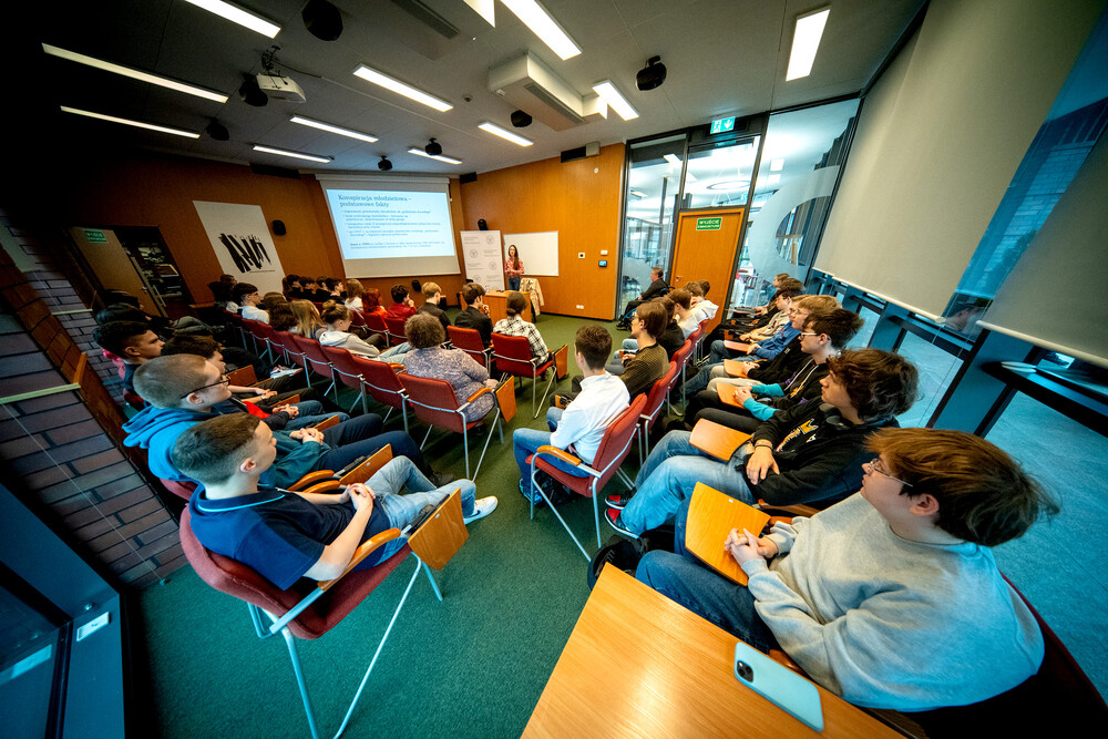 Wykład: „Zapomniane ogniwo. Konspiracja młodzieżowa na ziemiach polskich w latach 1944/45-1956” - Jaworzno, 5 marca 2024 r. Fot.: IPN K. Łojko