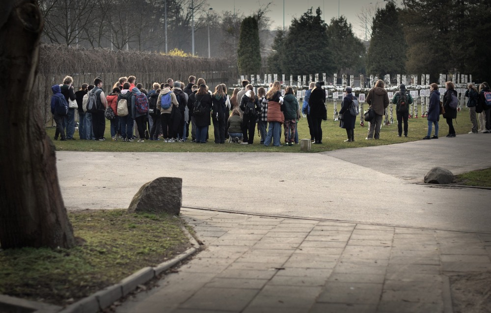 Wyjazd sześćdziesięciu uczestników projektu IPN „Łączka i inne miejsca poszukiwań” – Warszawa, 15 marca 2024. Fot.: Adam Kondracki