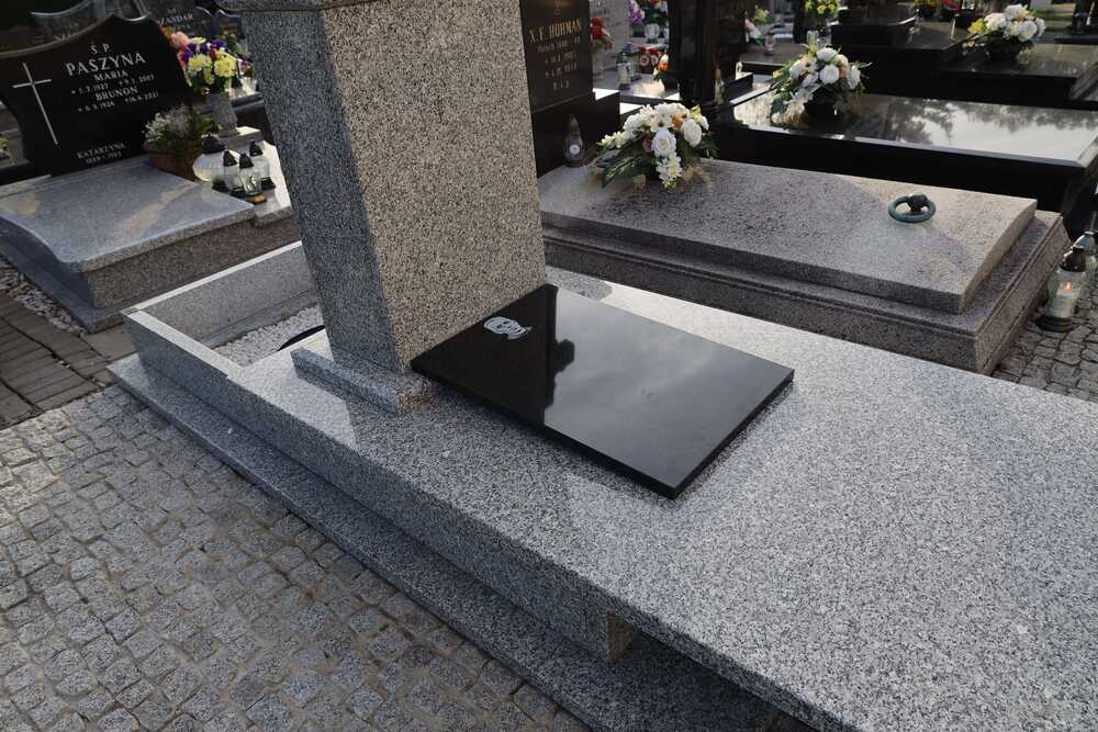 Upamiętnienie ks. radcy Franciszka Długosza, więźnia Dachau – Studzionka, 12 kwietnia 2024. Fot.: Emilia Mańka