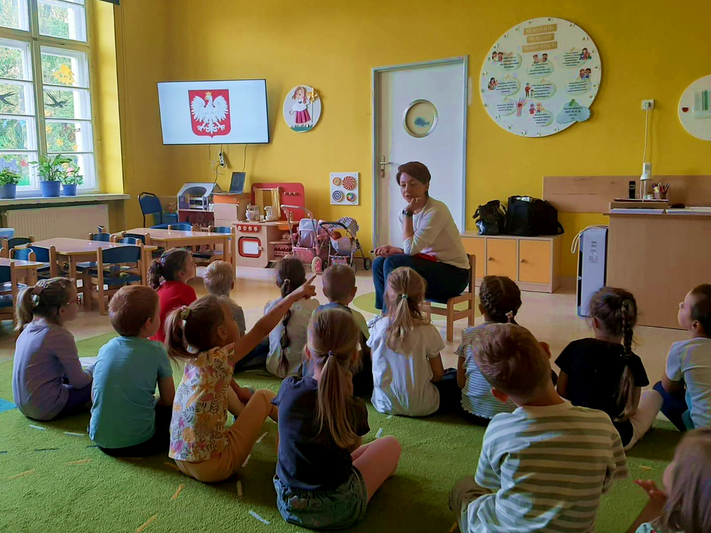 "Historia w kolorach", symbole narodowe wśród najmłodszych - Przyszowice, 8 maja 2024. Fot.: Przedszkole w Przyszowicach