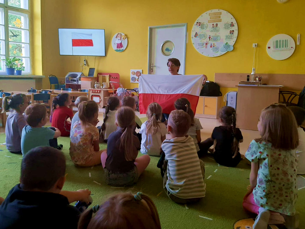 "Historia w kolorach", symbole narodowe wśród najmłodszych - Przyszowice, 8 maja 2024. Fot.: Przedszkole w Przyszowicach