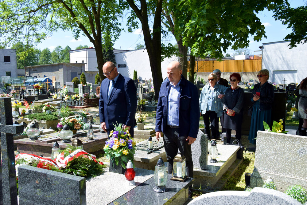 Uroczystość oznaczenia grobów powstańców śląskich śp. Jana Wieczorka oraz śp. Jana Nikodema Jaronia znakiem pamięci „Tobie Polsko” – Lubliniec, 9 maja 2024. Fot.: IPN